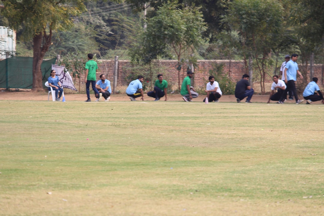 man playing Kho Kho