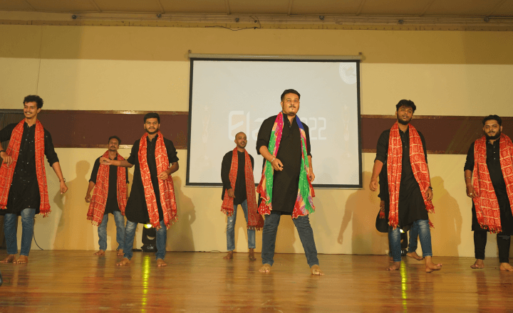 Shake A Leg, a dance performance in ELAN 2022