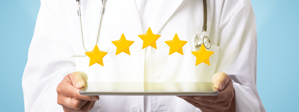 Illustration of online reputation management impacting healthcare growth